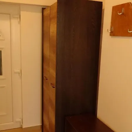 Διαμέρισμα Pilot Apartman *