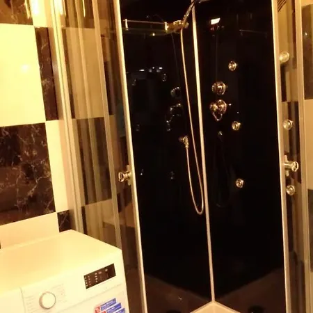 Pilot Apartman * Έστεργκομ